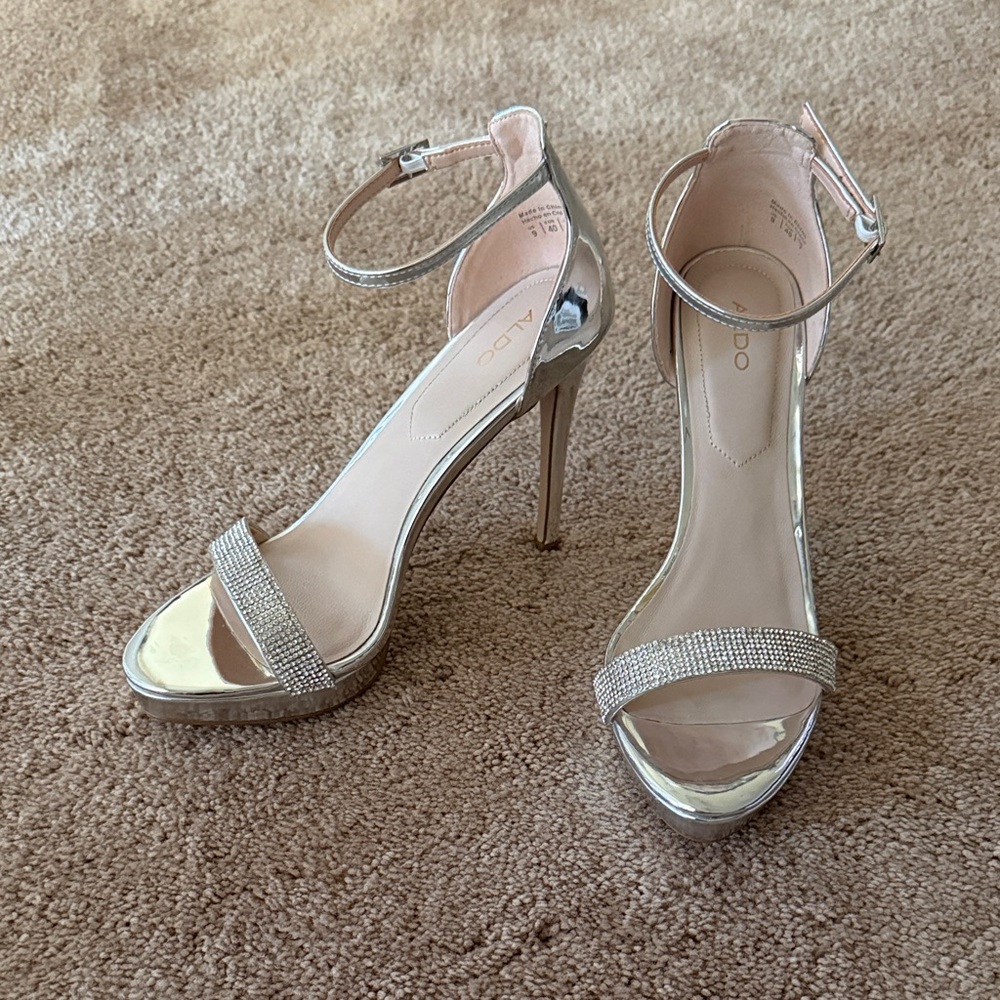 Aldo Onywen Silver Rhinestone High Heel Sandal 9